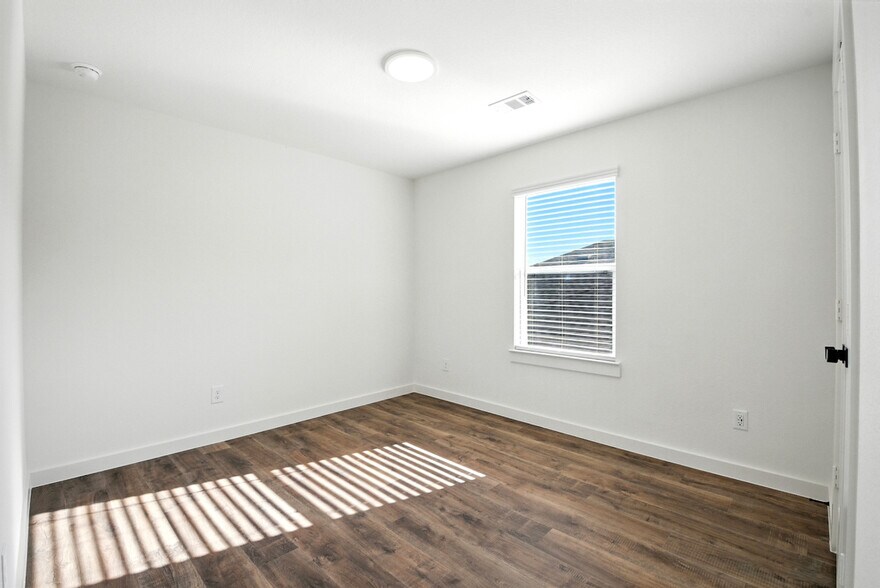 More Photos Of , Dayton Multifamily For Sale