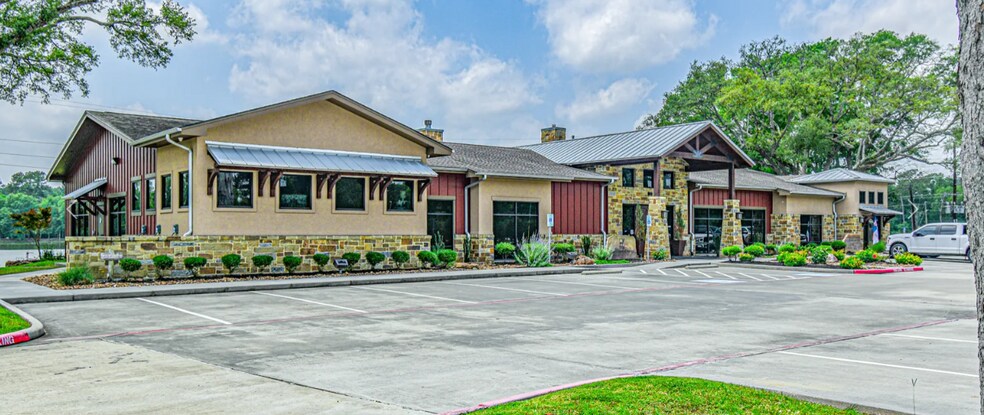 Primary Photo Of 2751 S Loop 336 W, Conroe Office For Sale