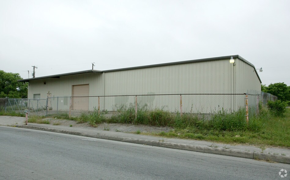 Primary Photo Of 6618 Westfield Dr, San Antonio Warehouse For Sale