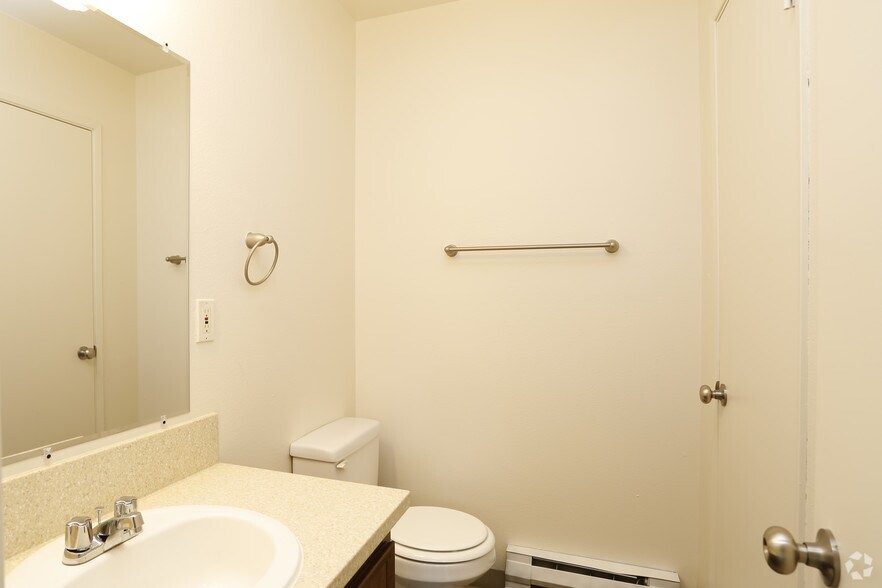 More Photos Of 17726 SE Division St, Portland Apartments For Sale