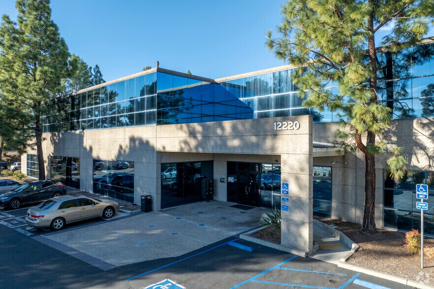 More Photos Of 12220 World Trade Dr, San Diego Flex For Sale