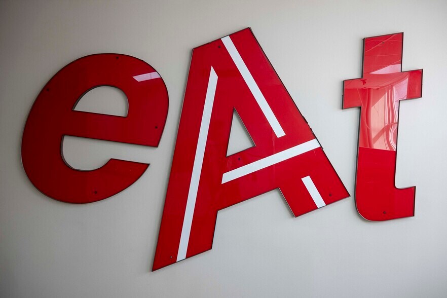 More Photos Of 3307 14th Ave, Kenosha Manufacturing For Sale