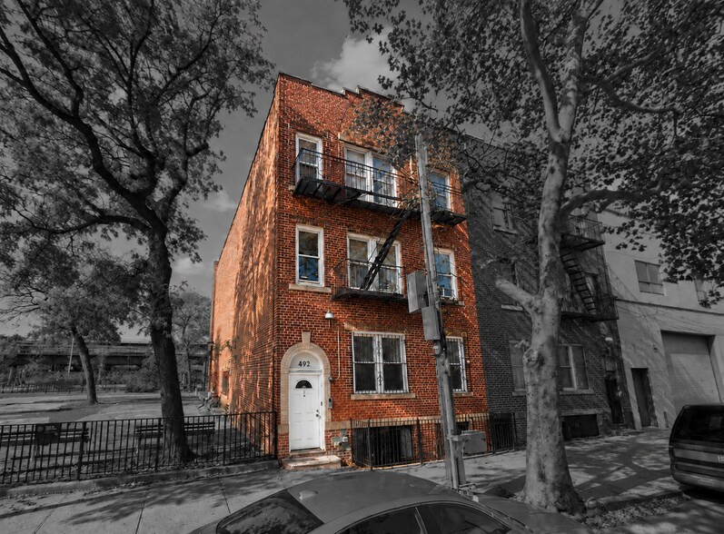 More Photos Of 492 Snediker Ave, Brooklyn Apartments For Sale