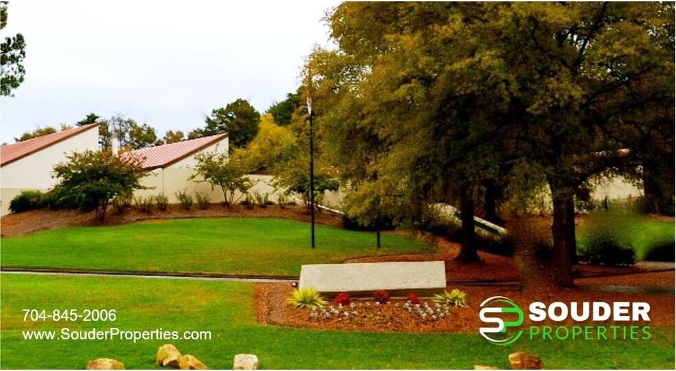 Primary Photo Of 8201 Arrowridge Blvd, Charlotte Office For Lease