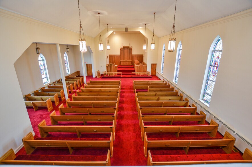 1520 S Scales St, Reidsville, NC 27320 Religious Facility For Sale
