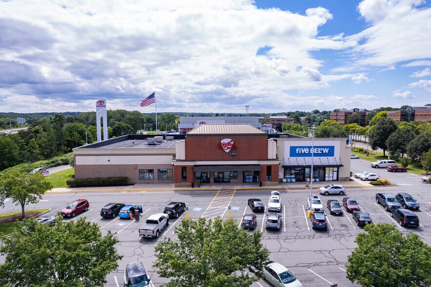 More Photos Of 255 Grossman Dr, Braintree Freestanding For Sale