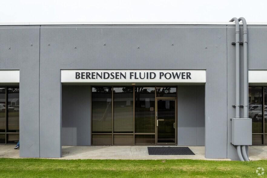 More Photos Of 3583 Investment Blvd, Hayward Unknown For Lease