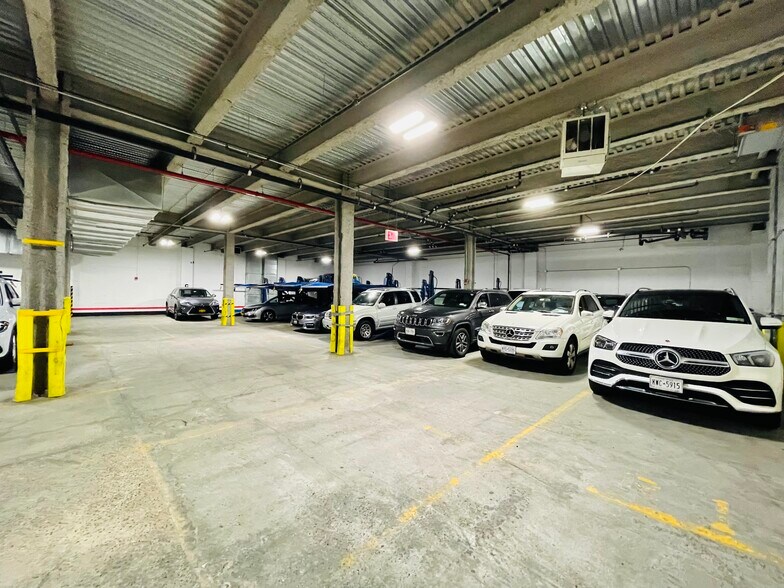 More Photos Of 136-33 37th Ave, Flushing Medical For Sale