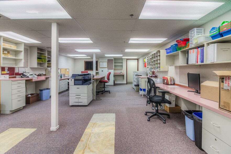 More Photos Of 504 N 40th Ave, Yakima Medical For Sale