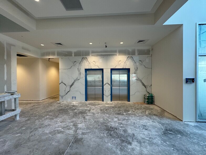 More Photos Of 1715 South Friendswood, Friendswood Medical For Lease