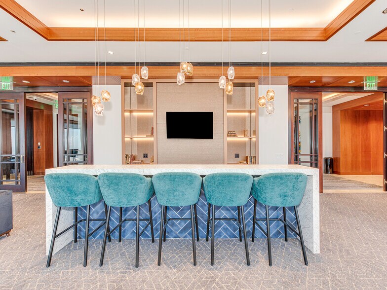 More Photos Of 301 S College St, Charlotte Office For Lease