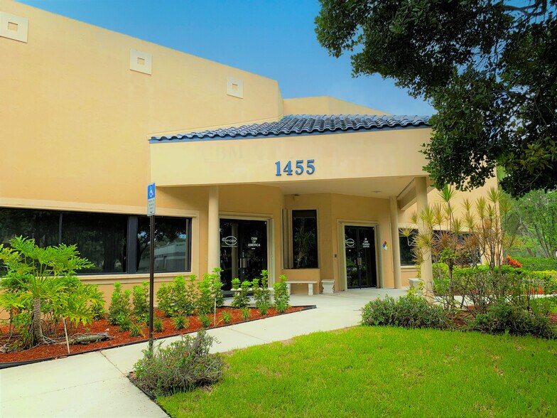 More Photos Of 1455 W Newport Center Dr, Deerfield Beach Warehouse For Sale