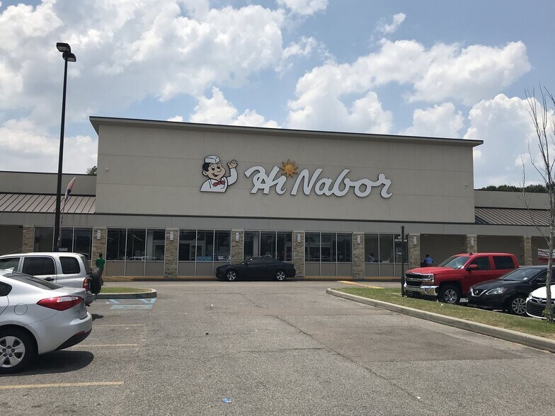 Primary Photo Of 9620 Florida Blvd, Baton Rouge General Retail For Sale