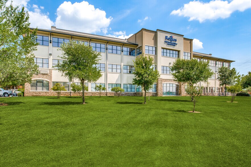 More Photos Of 1452 Hughes Rd, Grapevine Office For Lease