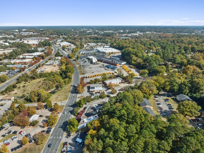 More Photos Of 1800 Capital Blvd, Raleigh Auto Repair For Sale