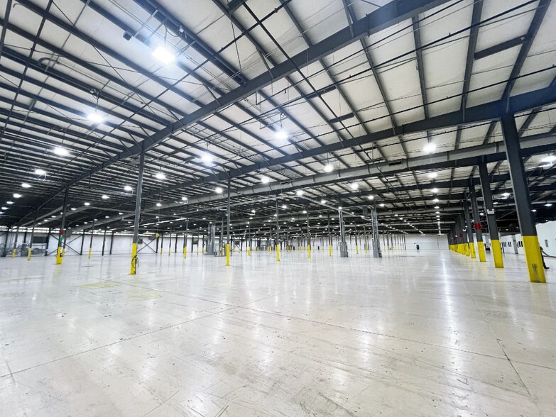 More Photos Of 175 McQueen Blvd, Summerville Manufacturing For Lease