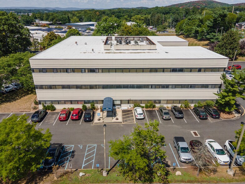 401 Hamburg Turnpike, Wayne, NJ 07470 Medical Office For Lease