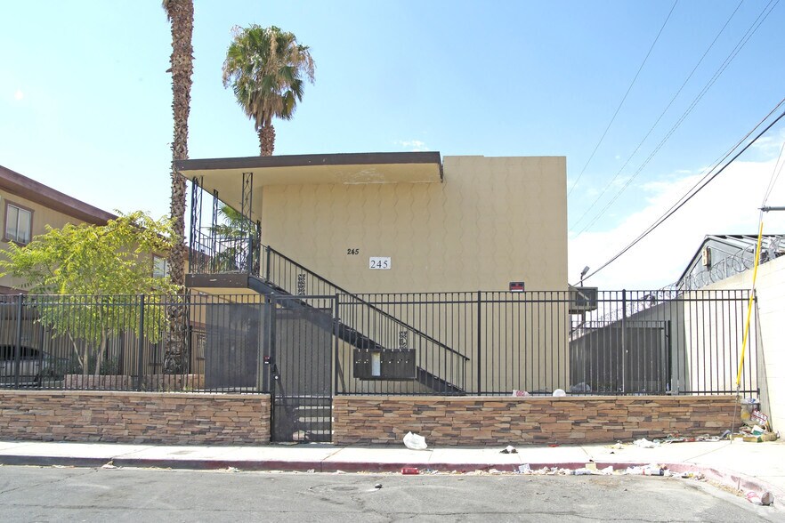 More Photos Of 245 W Philadelphia Ave, Las Vegas Apartments For Sale