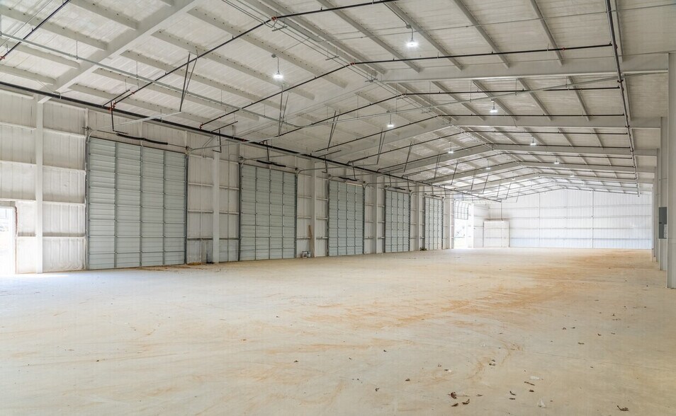 More Photos Of 12308 Rendon Rd, Burleson Industrial For Sale