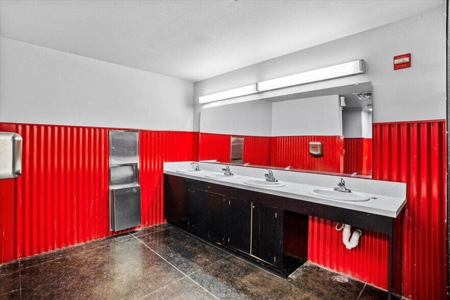 More Photos Of 555 E Entertainment Ave, Safford Theater Concert Hall For Sale