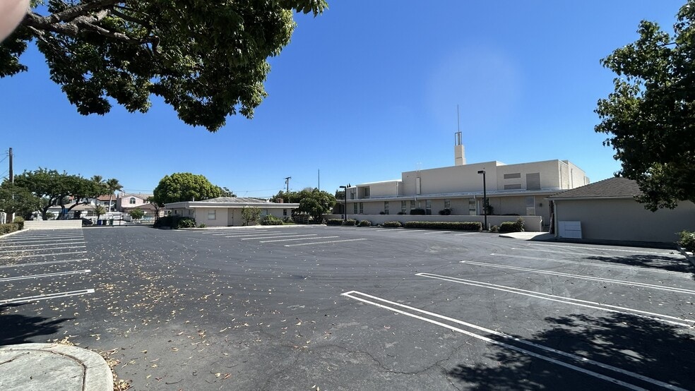 More Photos Of 14801 Osage Ave, Lawndale Specialty For Sale