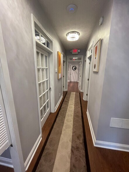 More Photos Of 101 Devant St, Fayetteville Office For Sale
