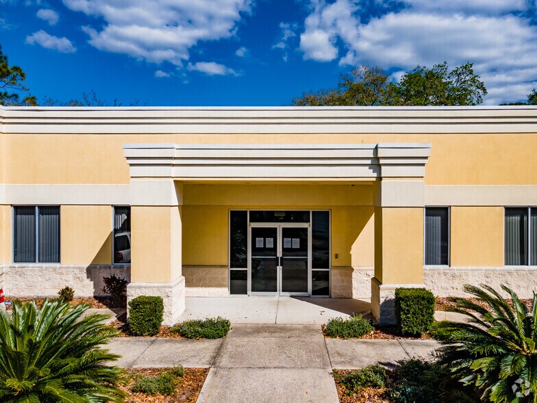More Photos Of 7320 E Fletcher Ave, Tampa Coworking Space