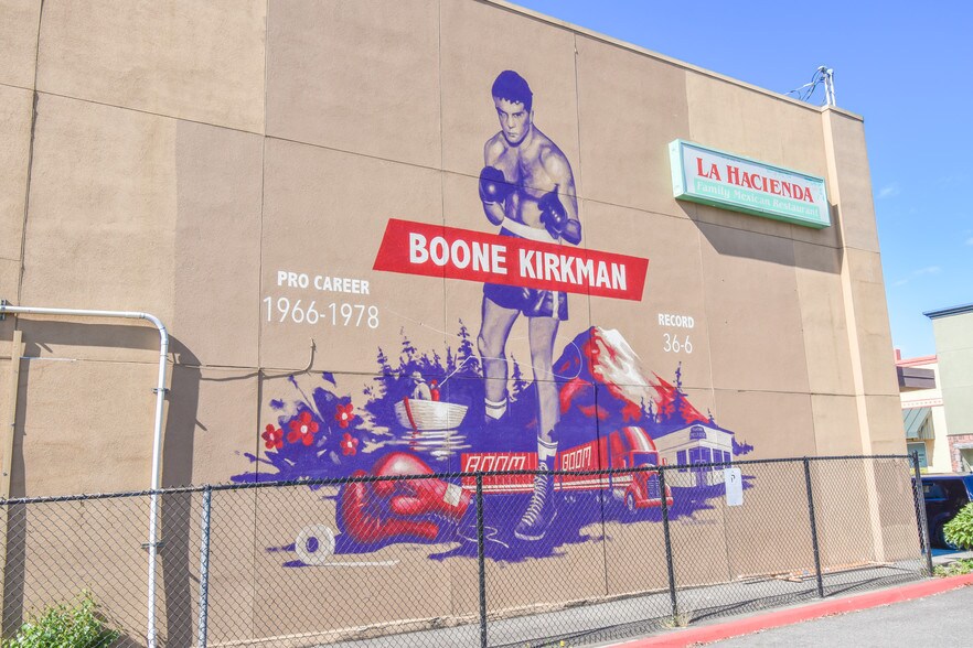 More Photos Of 811-825 S 3rd St, Renton Storefront Retail Office For Lease