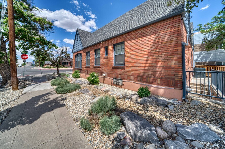 More Photos Of 804 Mill St, Reno Medical For Sale