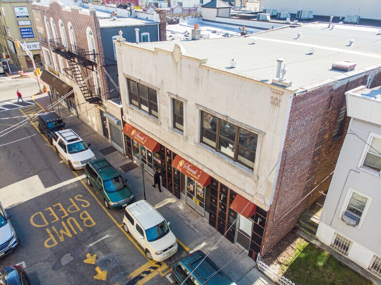 More Photos Of 507-511 45th St, Union City Health Club For Lease