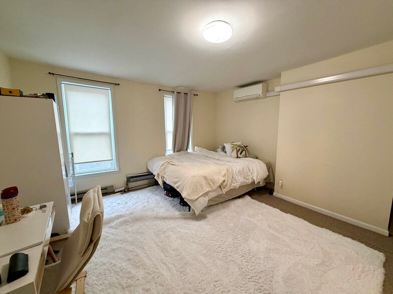 More Photos Of 1137 Light St, Baltimore Storefront Retail Residential For Sale