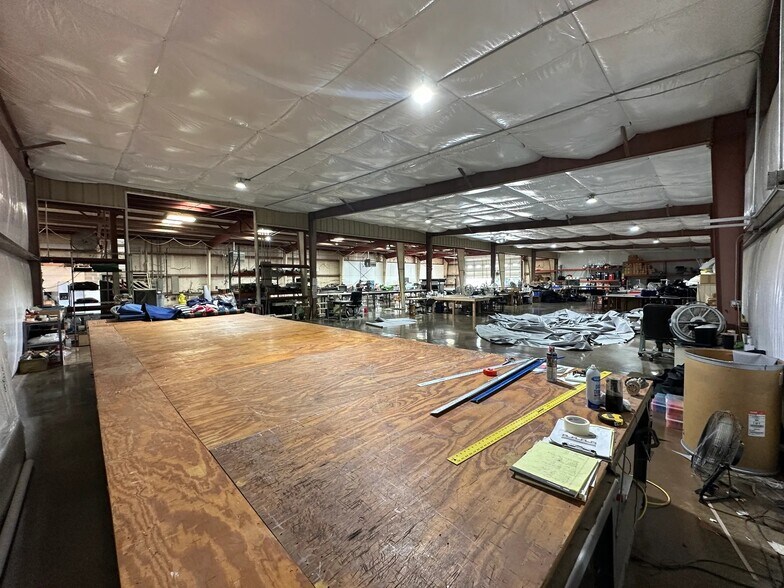 More Photos Of 1075 E Highway 80, Abilene Warehouse For Lease