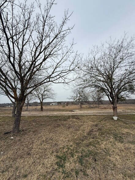 More Photos Of 15501 Jacobson Rd, Del Valle Land For Lease