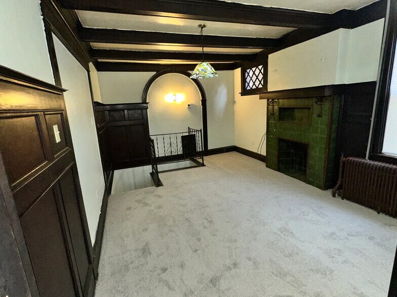 More Photos Of 1663 Suburban Ave, Pittsburgh Apartments For Sale