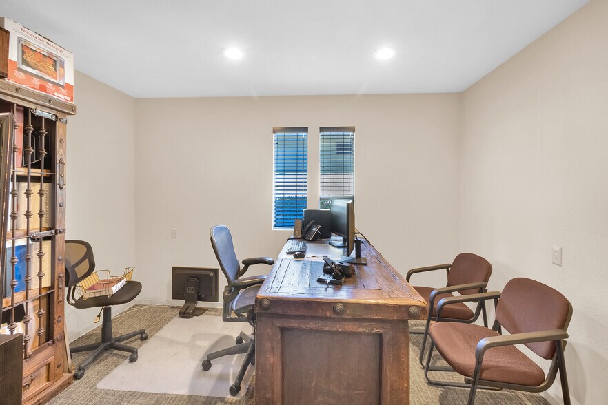 More Photos Of 270 El Dorado St, Monterey Medical For Lease