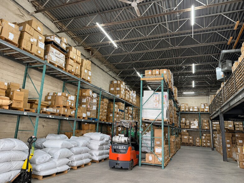 More Photos Of 259-261 48th St, Brooklyn Warehouse For Sale