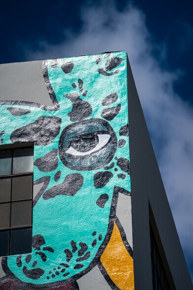 More Photos Of 1700 S Santa Fe Ave, Los Angeles Loft Creative Space For Lease