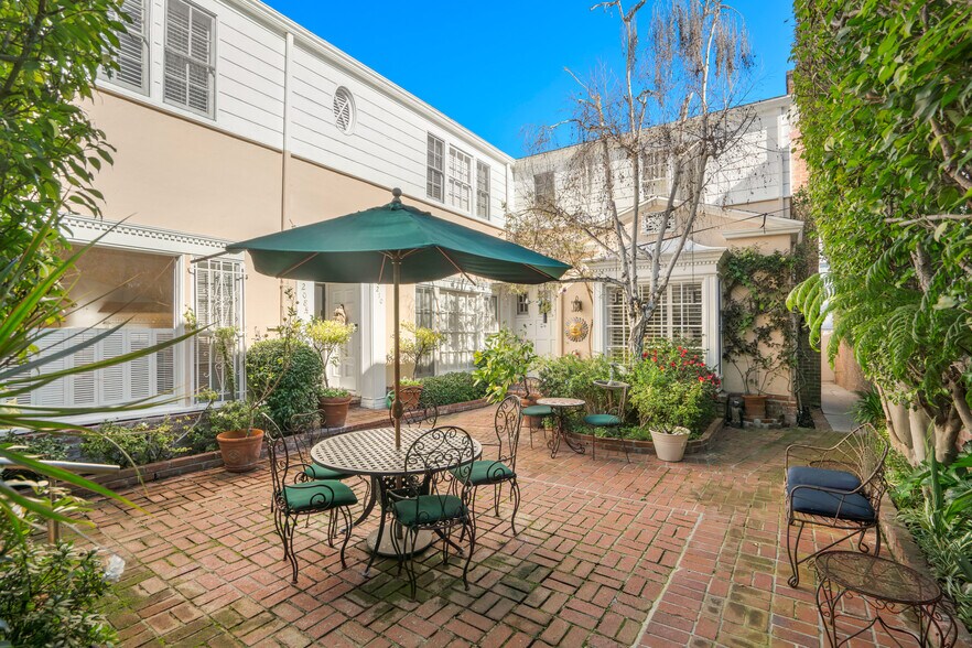 More Photos Of 208 El Camino Dr, Beverly Hills Apartments For Sale