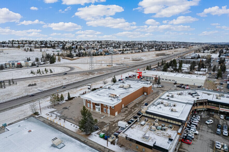 More Photos Of 67 Glenbrook Pl SW, Calgary Office For Sale
