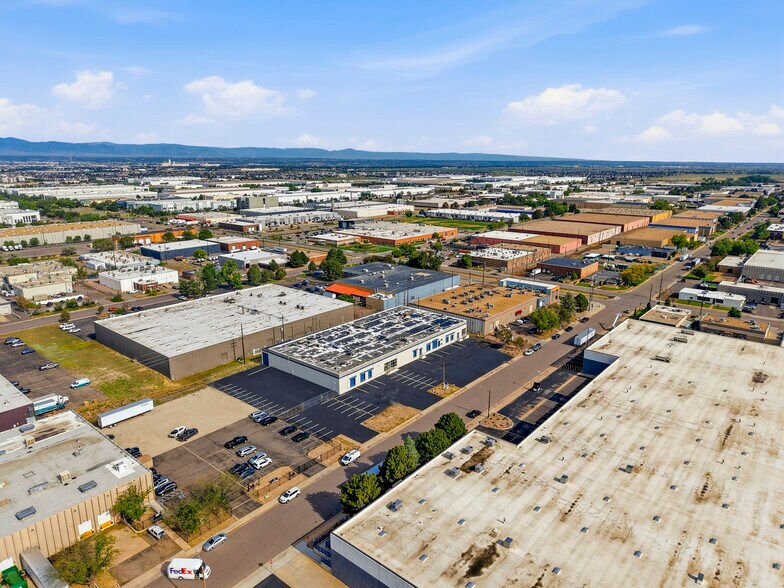 More Photos Of 4555-4585 Kingston St, Denver Warehouse For Sale