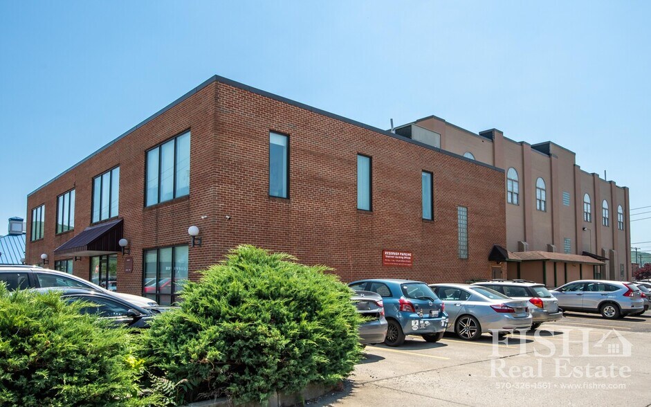 More Photos Of 227 Academy St, Williamsport Office For Lease