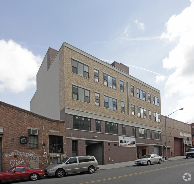 More Photos Of 159-163 20th St, Brooklyn Coworking Space