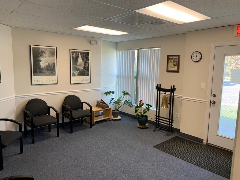 More Photos Of 13217-19821 Executive Park Ter, Germantown Medical For Lease