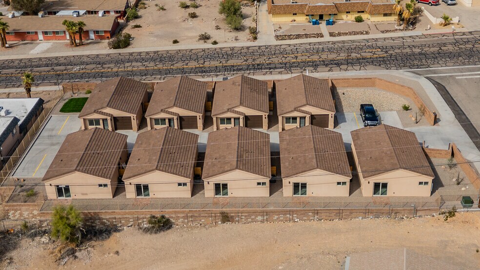 More Photos Of 2786 McCulloch N blvd, Lake Havasu City Multifamily For Sale