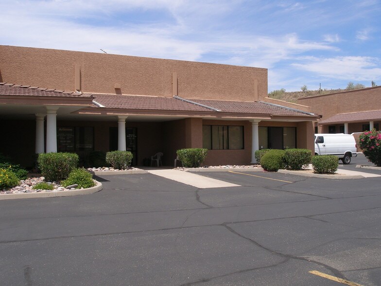 More Photos Of 16508 E Laser Dr, Fountain Hills Distribution For Lease