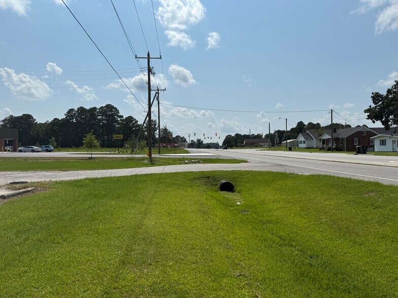 More Photos Of 1985 W Main St, Williamston Warehouse For Sale