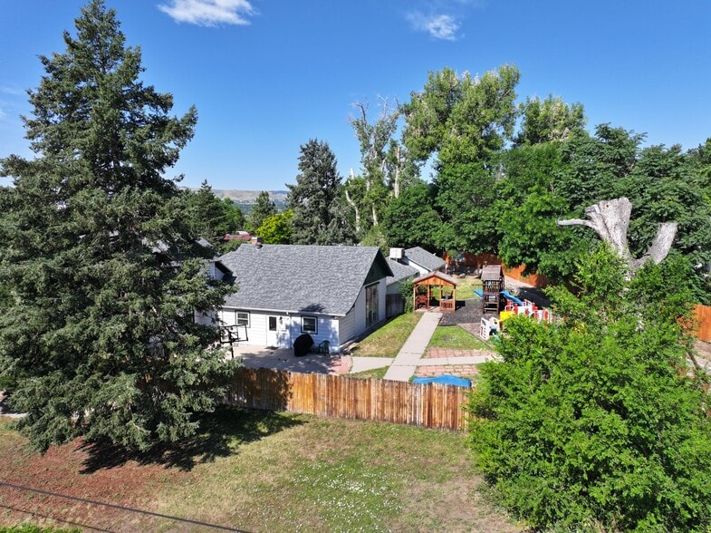 More Photos Of 1777 Kipling St, Lakewood Office For Sale