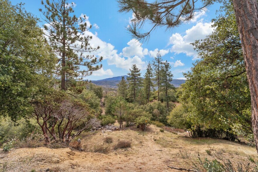 More Photos Of 53505 Ridge Rd, Idyllwild-Pine Cove Land For Sale