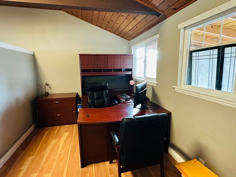More Photos Of 1248 Laurel Ln, San Luis Obispo Office Residential For Sale