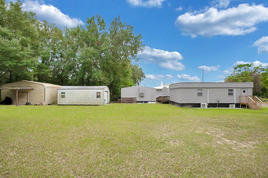 More Photos Of 37143 Clinton Ave, Dade City Light Distribution For Sale